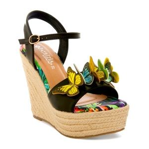 Boston Proper Butterfly Wedge Sandals Patrizia by Spring Step 9